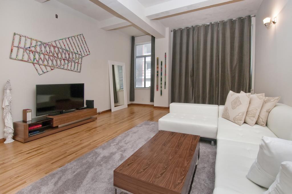 Luxury Apartments Next To Times Square 纽约 客房 照片